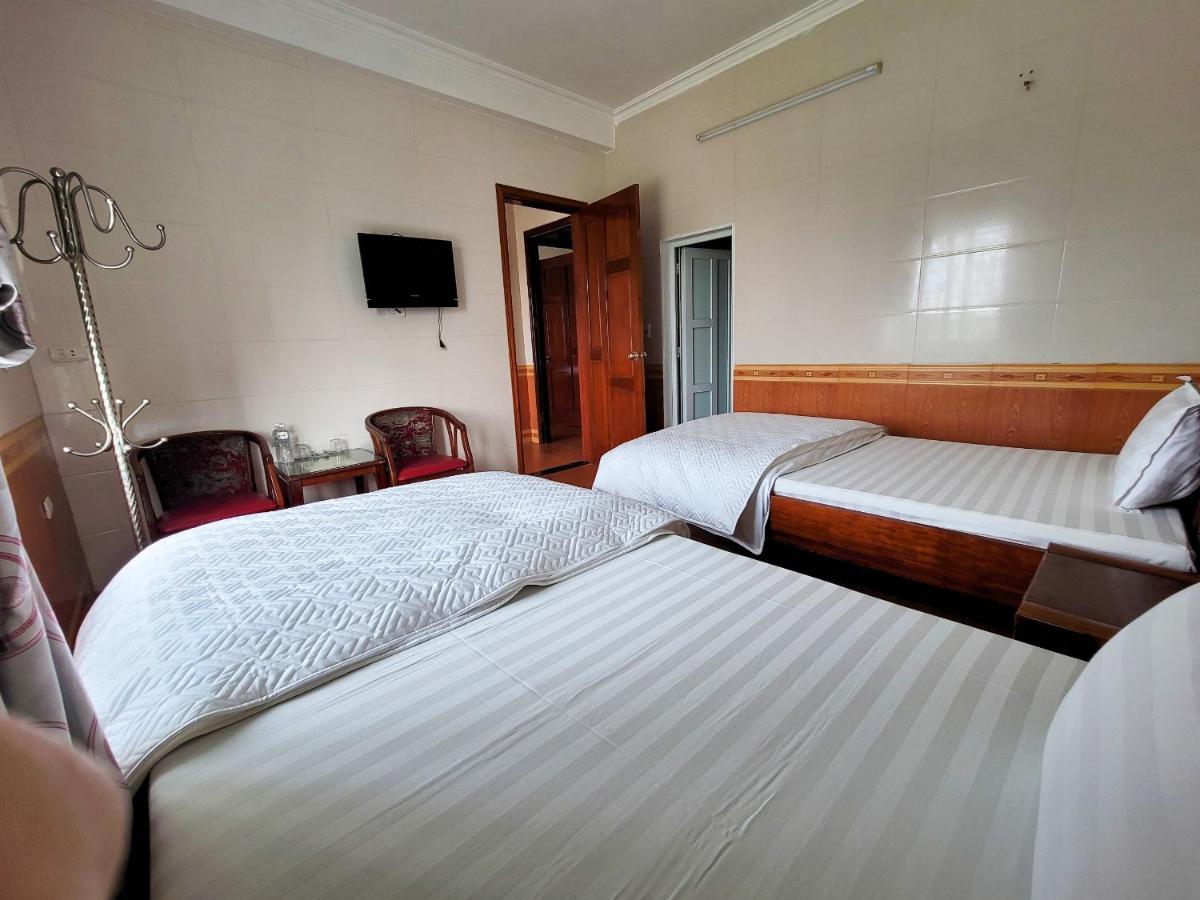 Phu Quy Hotel 河静 外观 照片